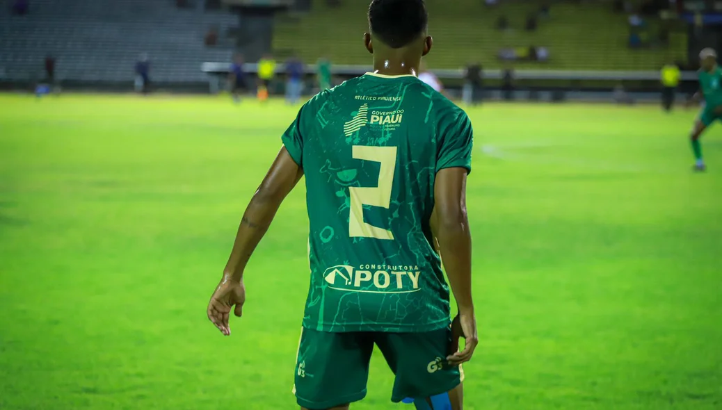 Rafael Mandacaru, lateral do Atlético Piauiense