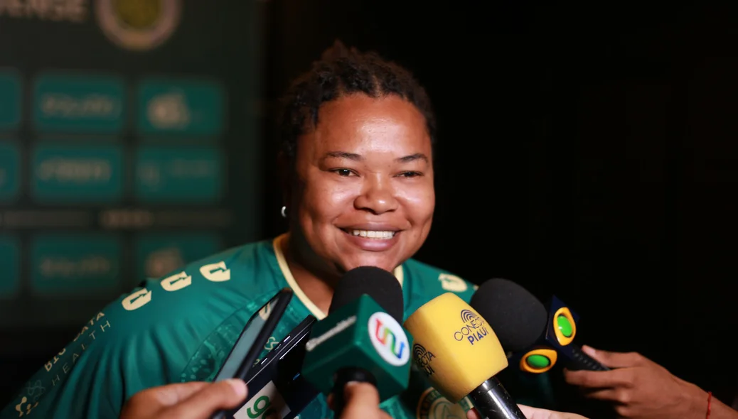 Renata Costa, técnica do Atlético Piauiense