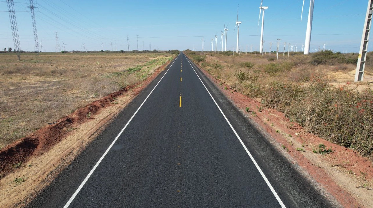 Rodovia que liga a novo parque eólico no Piauí