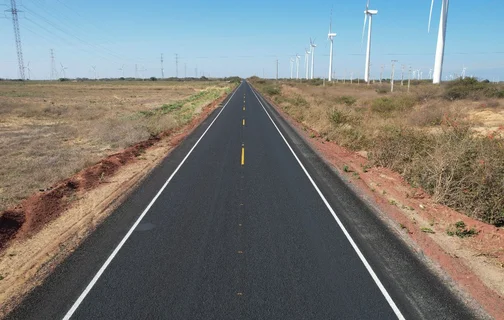 Rodovia que liga a novo parque eólico no Piauí