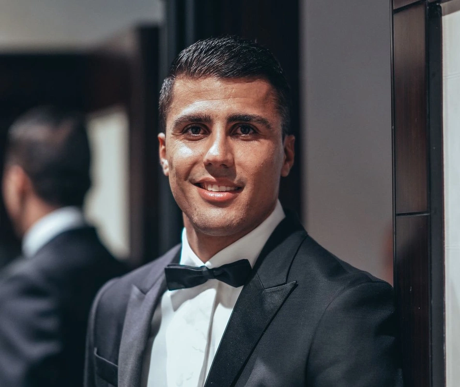 Rodri volante do Manchester City leva bola de ouro 2024