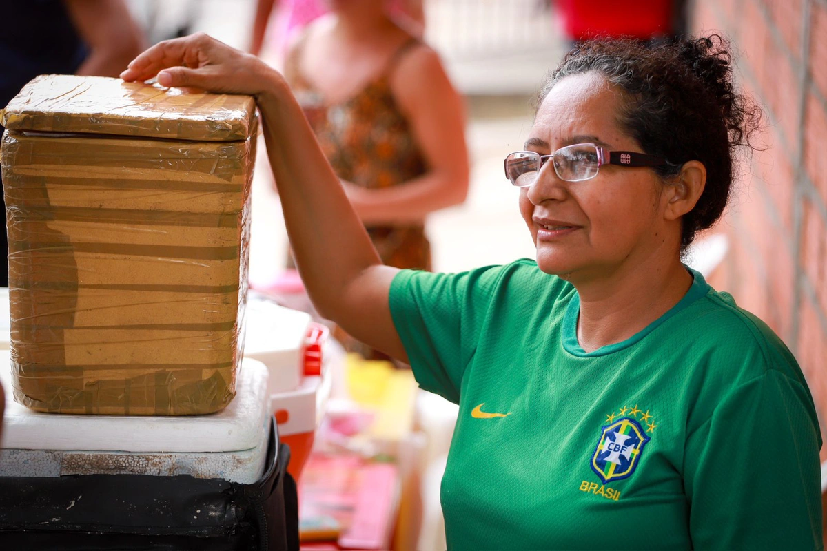 Rosângela de Oliveira Suárez