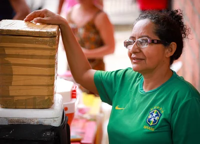 Rosângela de Oliveira Suárez