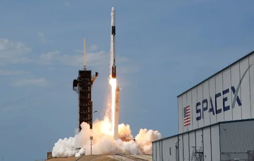 SpaceX conquista meta inédita em 5° voo da Starship