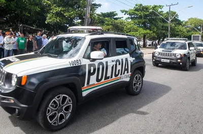 Homem toca nas partes intimas de policial em Fortaleza