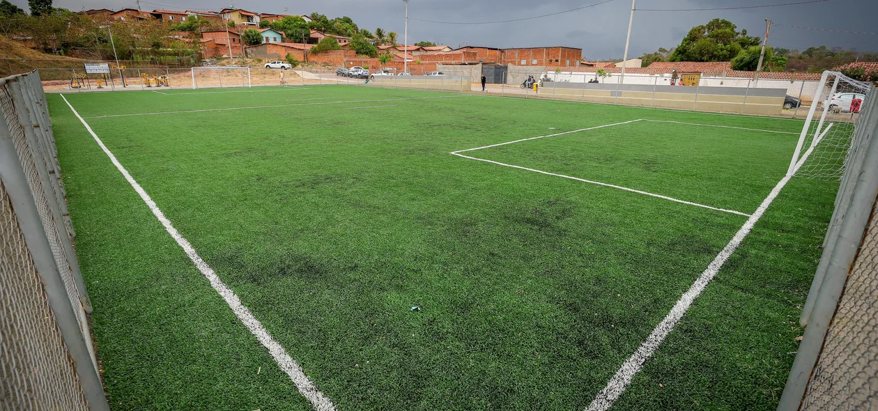 Campo de futebol da estação