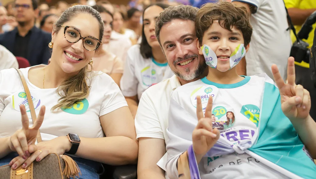 Candidato Aurélio Lobão e família