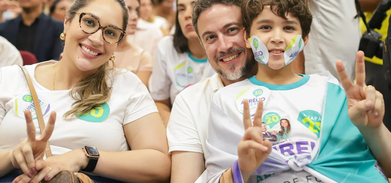 Candidato Aurélio Lobão e família