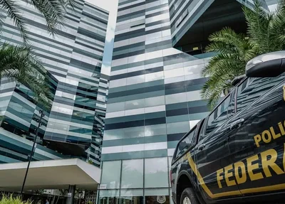 Carro da Polícia Federal