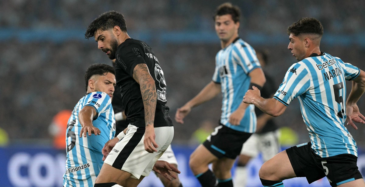 Corinthians foi eliminado para o Racing na Sul-Americana