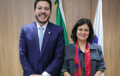 Deputado Jadyel Alencar e a ministra da Saúde, Nísia Trindade