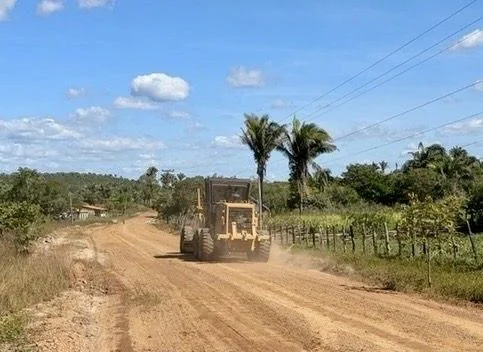 Idepi realiza recuperação de estradas vicinais em Jatobá do Piauí