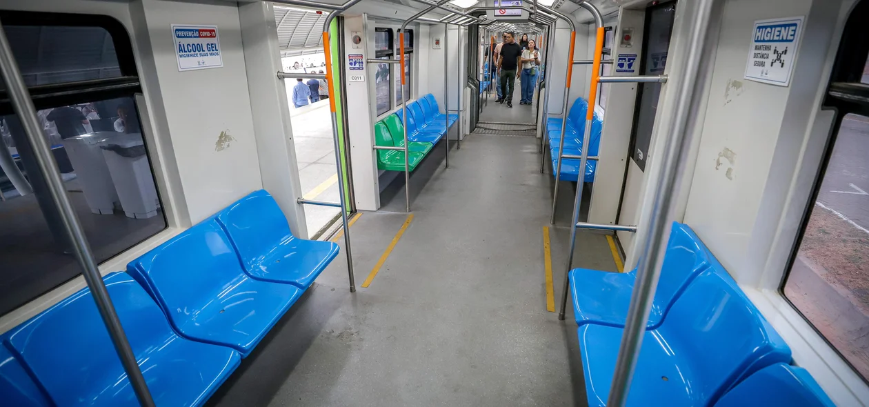 Interior do metrô