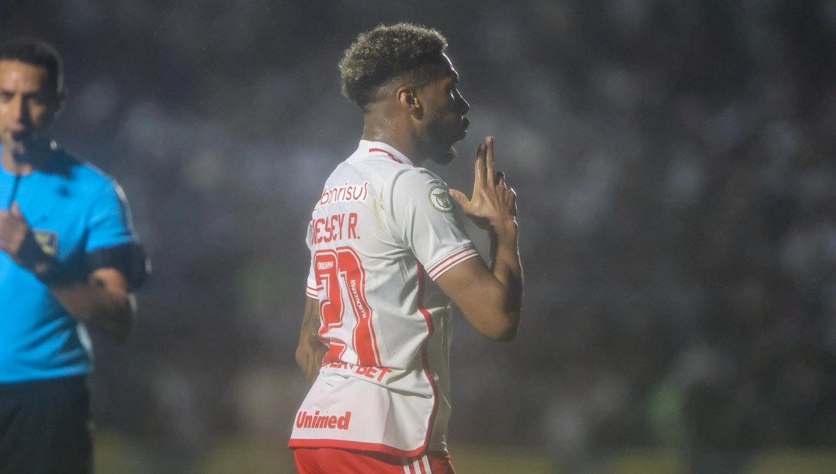 Internacional venceu com gol de Wesley