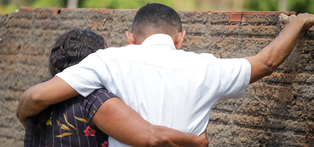 Irmãos desolados ao saberem da morte de Raimundo Monteiro