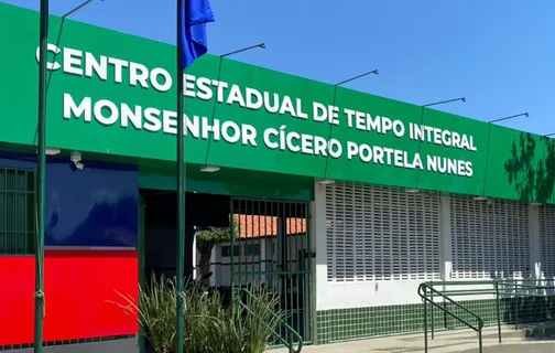 Modernização e climatização do Centro Estadual de Tempo Integral (Ceti) Monsenhor Cícero Portela