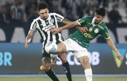 Palmeiras e Botafogo se enfrentam nesta terça-feira