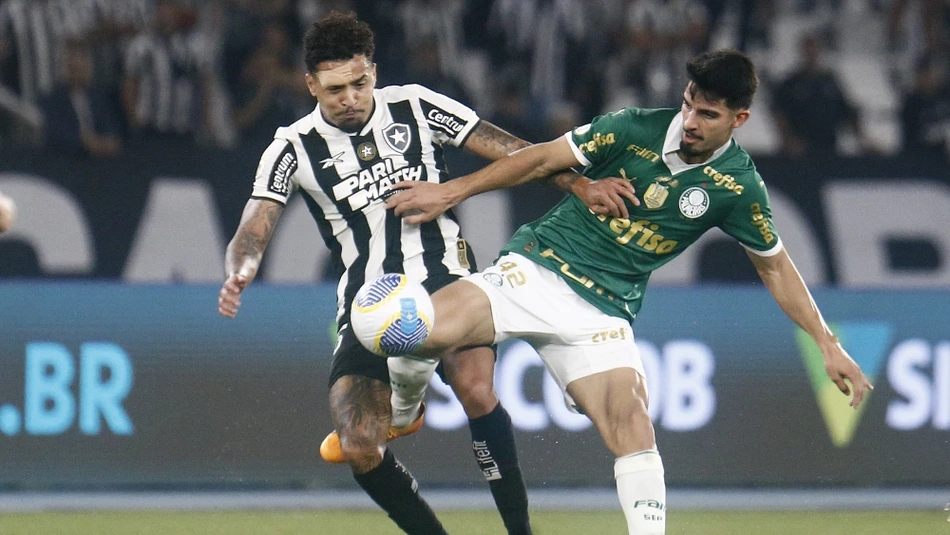 Palmeiras e Botafogo se enfrentam nesta terça-feira