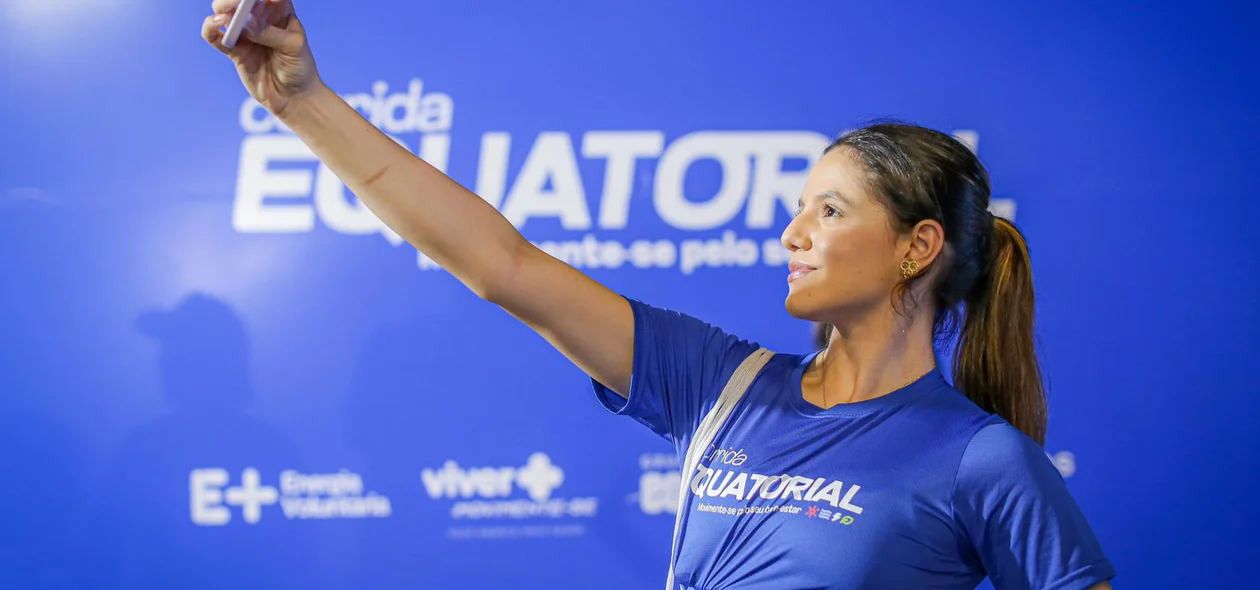 Participante da corrida noturna da Equatorial