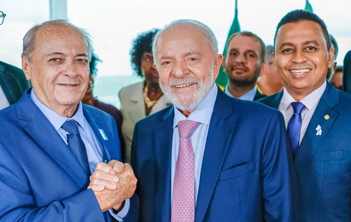 Prefeito eleito Sílvio Mendes e o presidente Lula