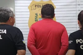 Homem é preso após ameaçar arrancar coração de ex-namorada