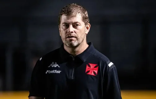 Rafael Paiva não é mais o técnico do time.