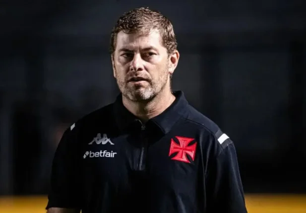 Rafael Paiva não é mais o técnico do time.