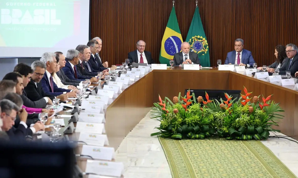 Reunião de apresentação da proposta de Emenda à Constituição (PEC) da Segurança Pública