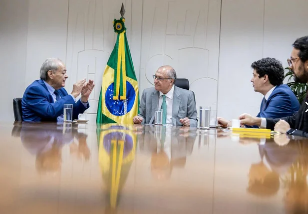 Reunião do prefeito eleito Sílvio Mendes e o vice-presidente Geraldo Alckmin