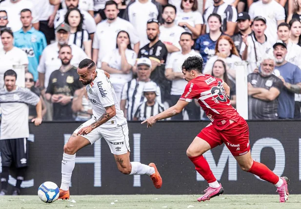 Santos é derrotado para o CBR no jogo do título da Série B