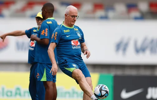 Seleção Brasileira realizou primeiro treino para jogo contra a Venezuela