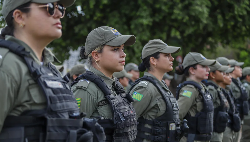 Solenidade em alusão  ao dia da bandeira