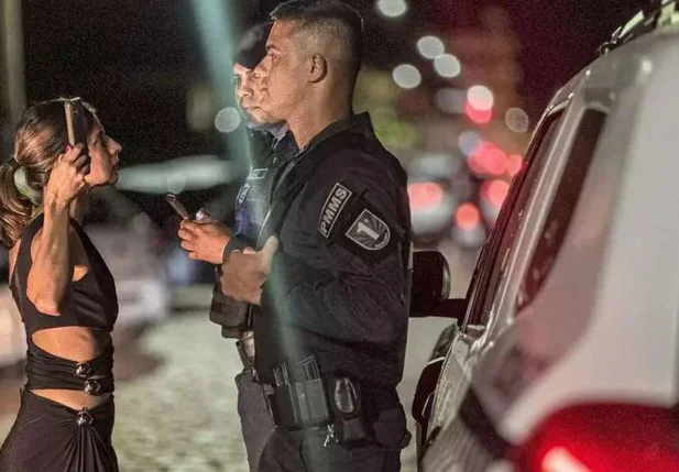 A deputada estadual Camila Jara (PT-MS) protagonizou uma discussão com policiais militares