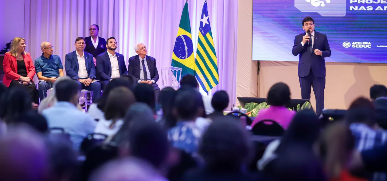 Abertura do seminário organizado pela Secretaria de Educação