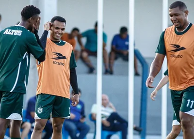 Altos treinando no estádio Jacozão, em José de Freitas