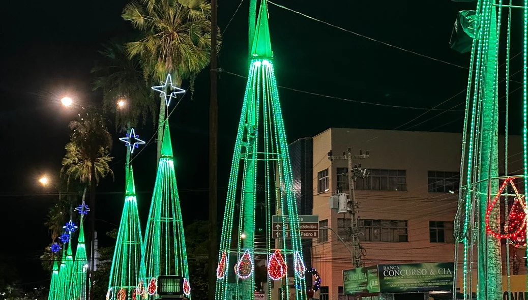 Árvores de Natal gigantes