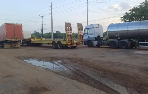 Caminhoneiro foi abordado pela PRF na BR 316 em Teresina