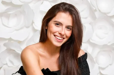 Carolina Canales, de 24 anos