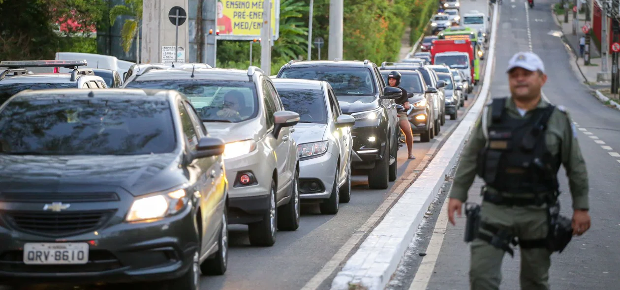 Congestionamento após o acidente