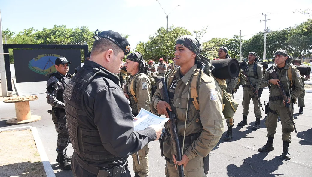 Coronel Scheiwann Lopes na formatura