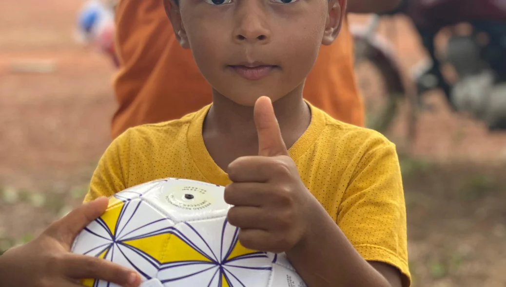 Crianças ficaram felizes