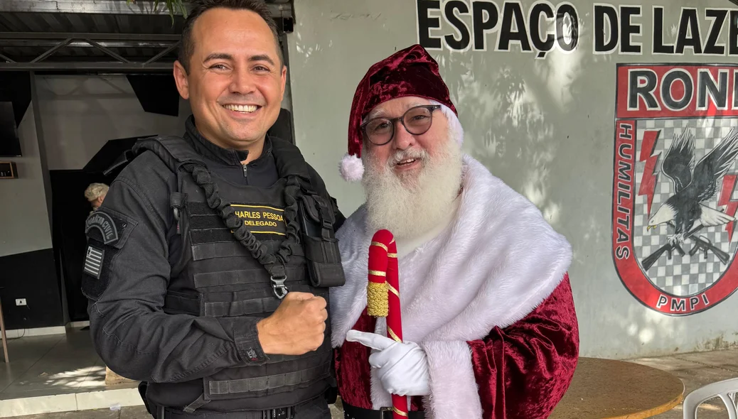 Delegado Charles Pessoa e Papai Noel