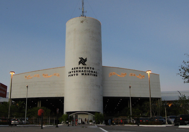 Fachada do Terminal do Aeroporto Internacional de Fortaleza - Pinto Martins