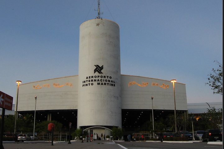 Fachada do Terminal do Aeroporto Internacional de Fortaleza - Pinto Martins