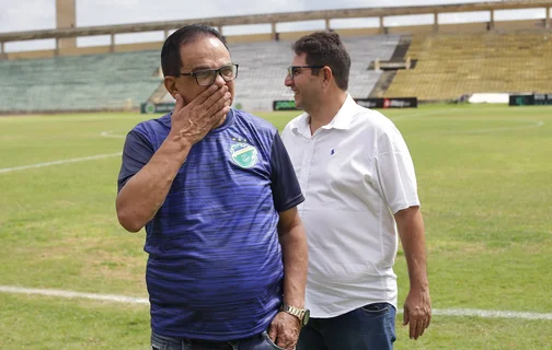 Francisco Diá, técnico do Altos