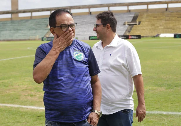 Francisco Diá, técnico do Altos