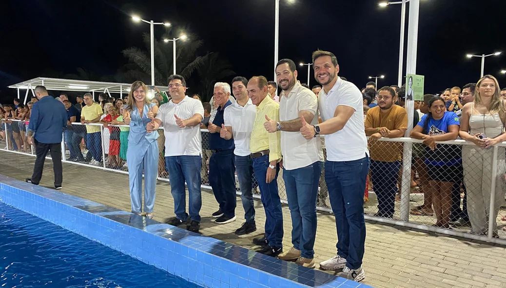 Inauguração da piscina