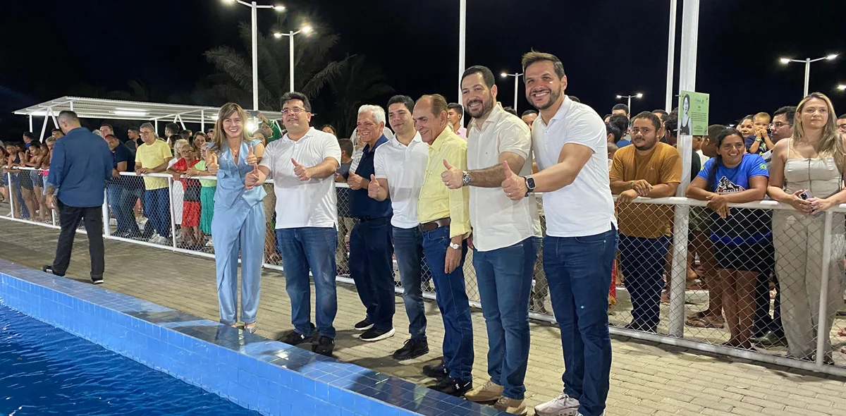 Inauguração da piscina