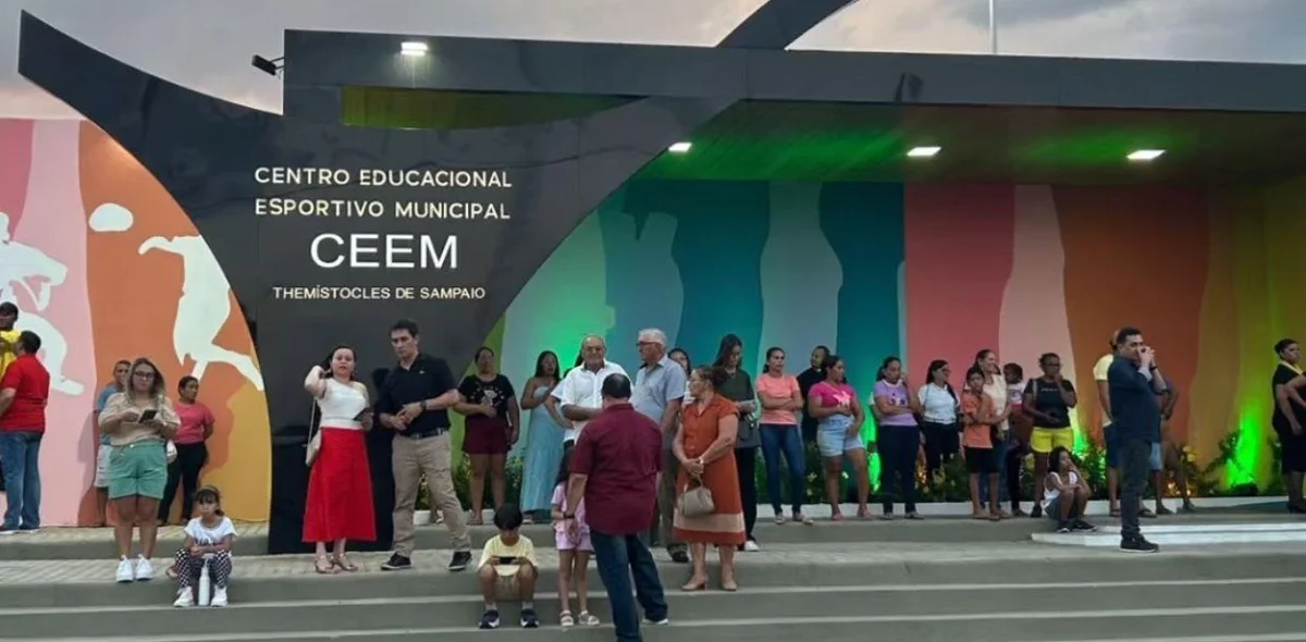 Inauguração do Centro Esportivo Educacional Municipal - CEEM