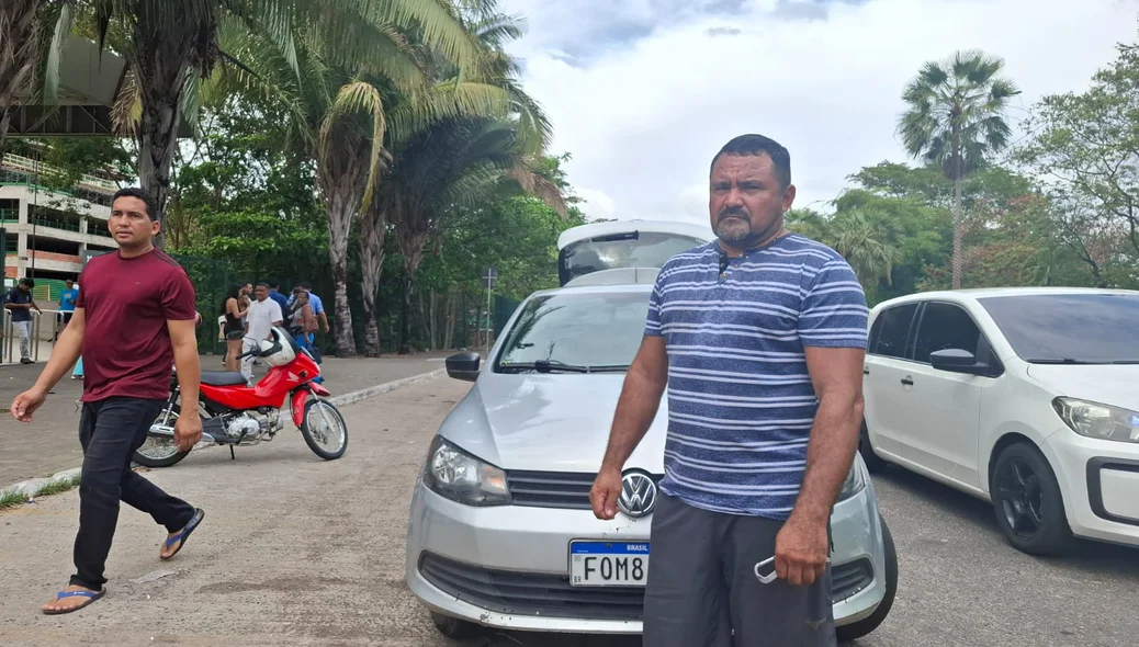 Itamar Lopes, motorista de aplicativo teve seu transporte danificado no acidente